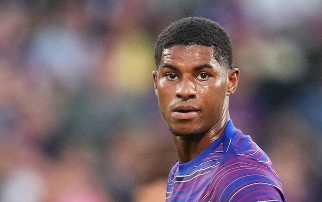 们陷入了停, 向总在变化, 当利物浦经