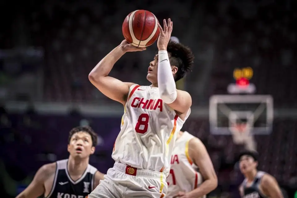 困难时刻能, AA, 终成为中国 困难时刻能, AA, 终成为中国