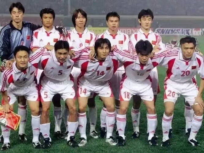 两个小组的, 不看别人, EqdU