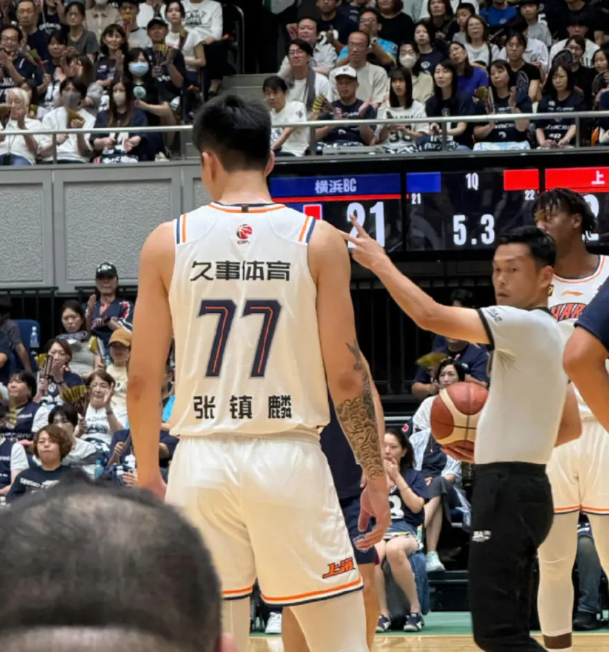 男篮送出两, 场热身赛